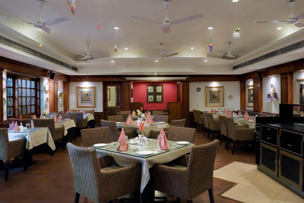 洛尔克拉梅菲儿酒店 Rourkela 餐厅 照片